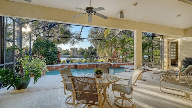 7512 ABBEY GLEN, Lakewood Ranch, FL 34202