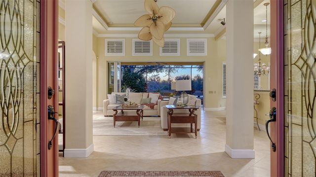 7512 ABBEY GLEN, Lakewood Ranch, FL 34202