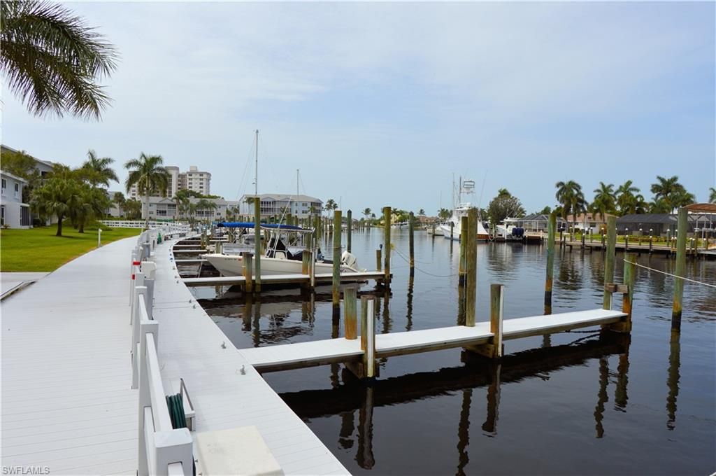 18046 San Carlos BLVD 139, FORT MYERS BEACH, FL 33931 — exterior
