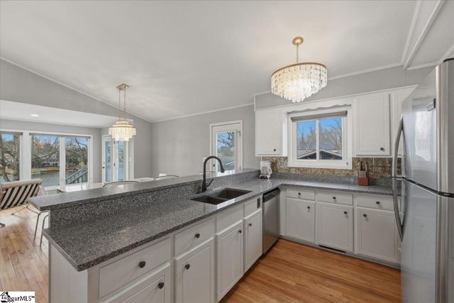 412 Rockcove Road, Inman, SC 29349