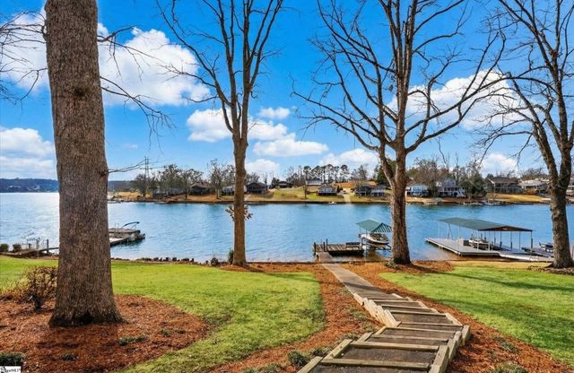 412 Rockcove Road, Inman, SC 29349