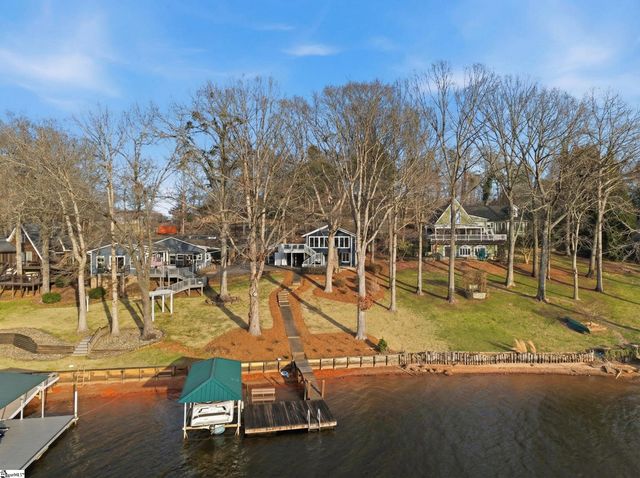 412 Rockcove Road, Inman, SC 29349