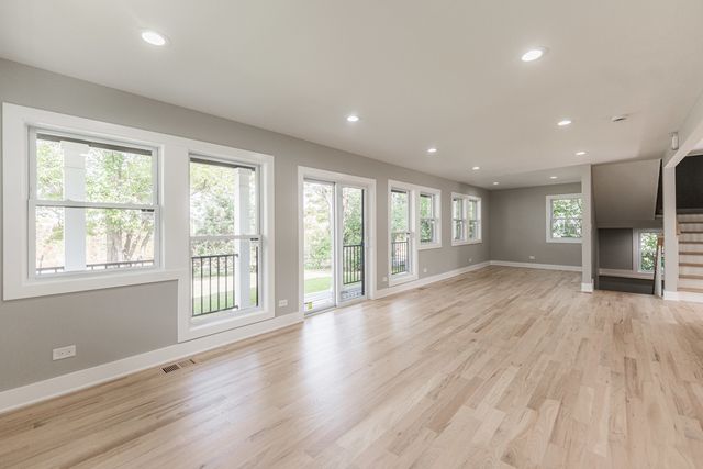 147 W North Avenue, Lombard, IL 60148