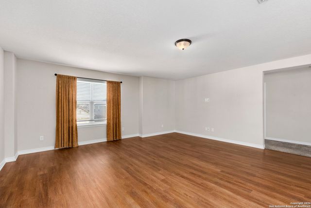 5104 DEVANADO WAY, San Antonio, TX 78261