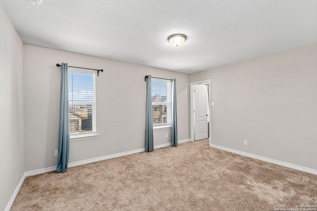 5104 DEVANADO WAY, San Antonio, TX 78261