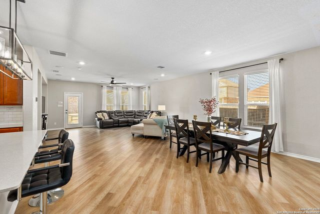 5104 DEVANADO WAY, San Antonio, TX 78261