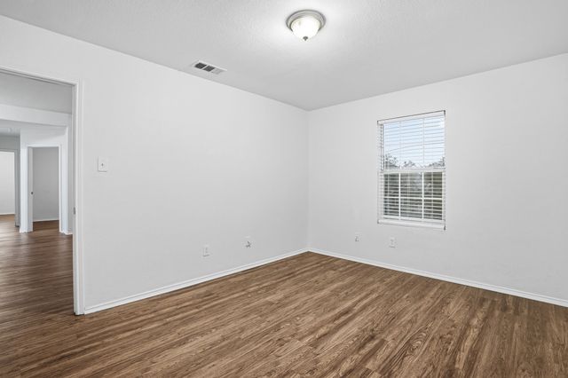 700 locustberry, Red Oak, TX 75154