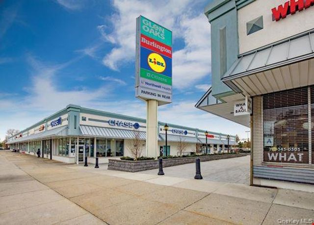 261-72 Langstone Ave Avenue UPPER, Glen Oaks, NY 11004
