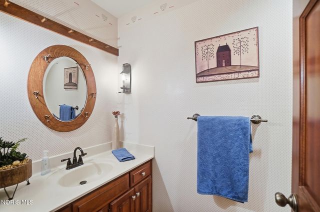 5246 Spring Creek Lane, Sylvania, OH 43560