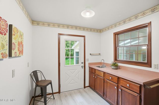 5246 Spring Creek Lane, Sylvania, OH 43560