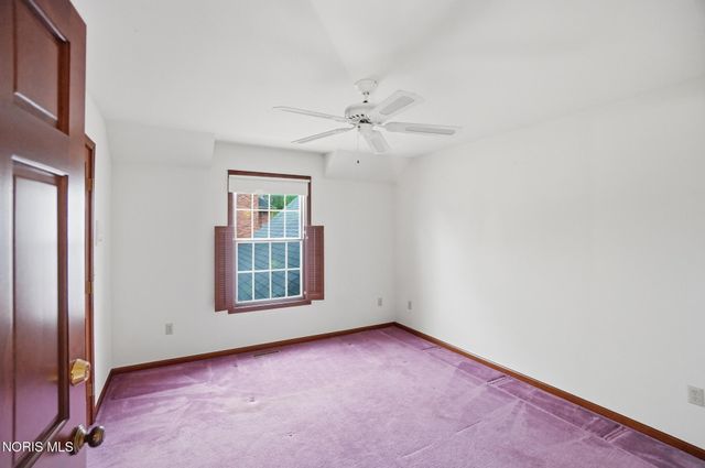 5246 Spring Creek Lane, Sylvania, OH 43560