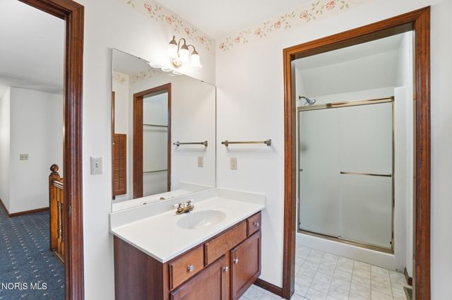 5246 Spring Creek Lane, Sylvania, OH 43560