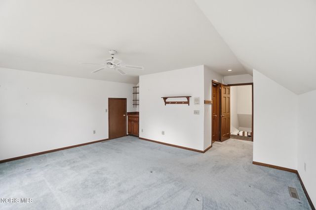 5246 Spring Creek Lane, Sylvania, OH 43560
