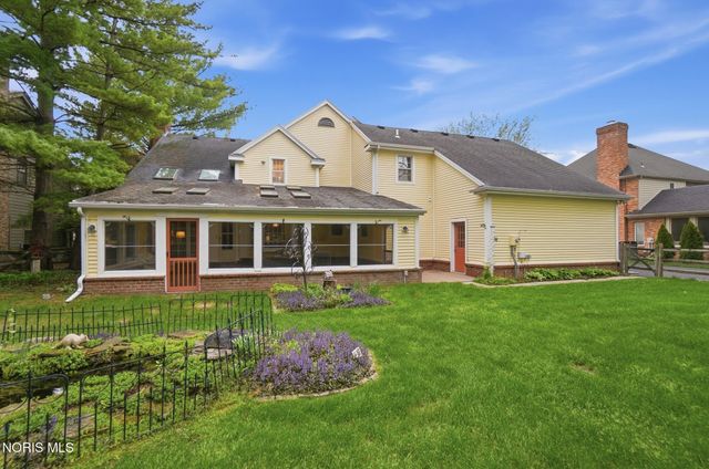 5246 Spring Creek Lane, Sylvania, OH 43560