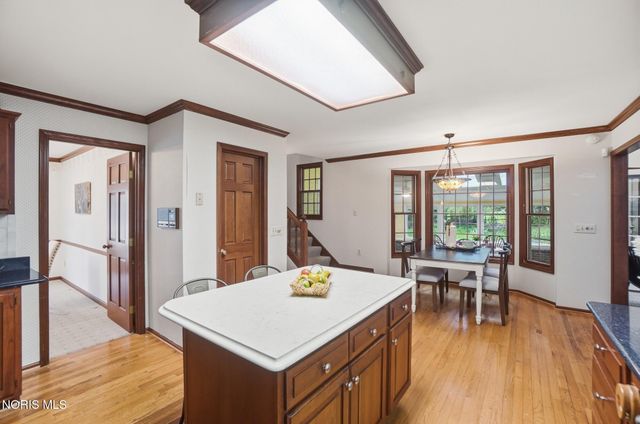5246 Spring Creek Lane, Sylvania, OH 43560