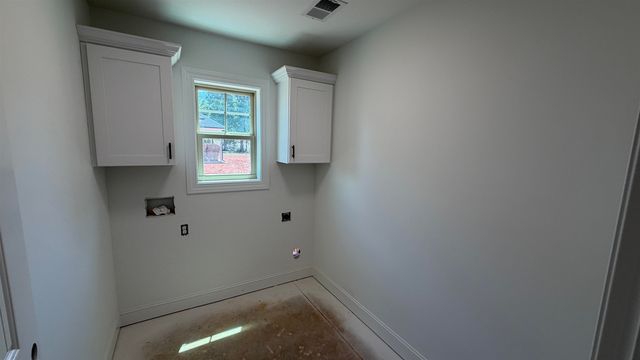 1079 N Green River, Gaffney, SC 29341
