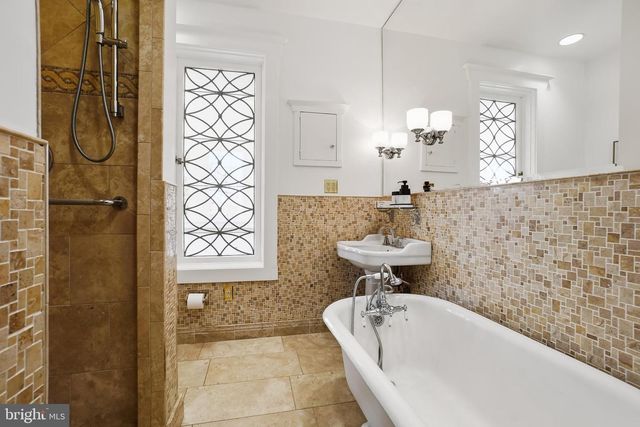 7212 BLAIR RD NW, Washington, DC 20012