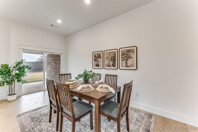 12901 S 21st Place E, Jenks, OK 74037