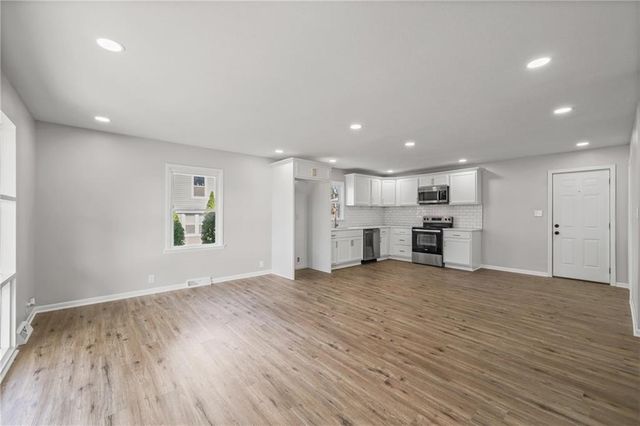 2913 N 84th Terrace, Kansas City, KS 66109