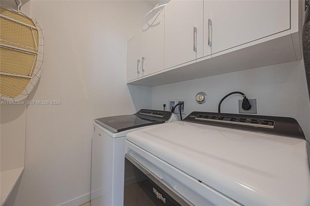 7214 Rockwood Rd, Jupiter, FL 33458