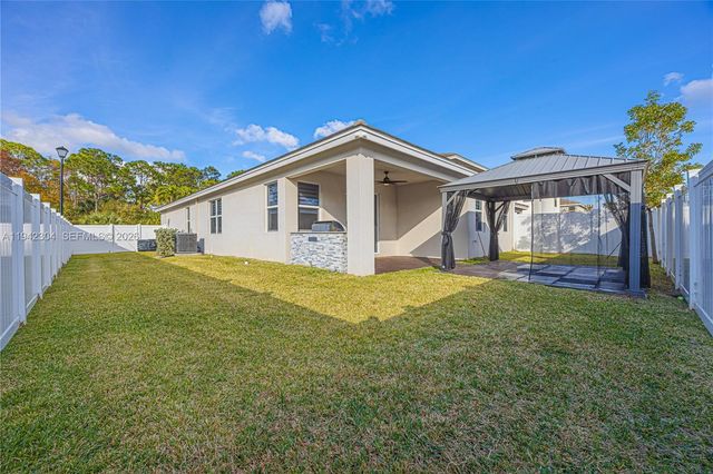 7214 Rockwood Rd, Jupiter, FL 33458