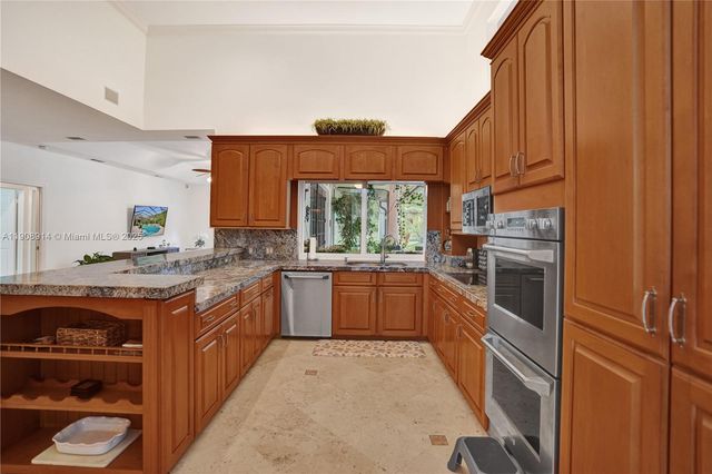 21190 Sweetwater Lane N, Boca Raton, FL 33428