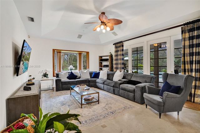 21190 Sweetwater Lane N, Boca Raton, FL 33428