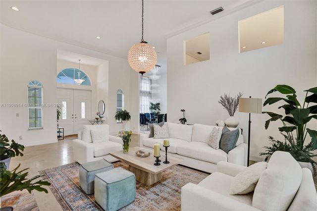 21190 Sweetwater Lane N, Boca Raton, FL 33428