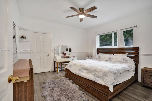 21190 Sweetwater Lane N, Boca Raton, FL 33428