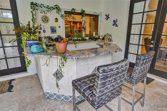 21190 Sweetwater Lane N, Boca Raton, FL 33428