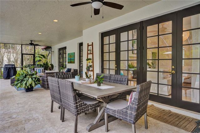 21190 Sweetwater Lane N, Boca Raton, FL 33428