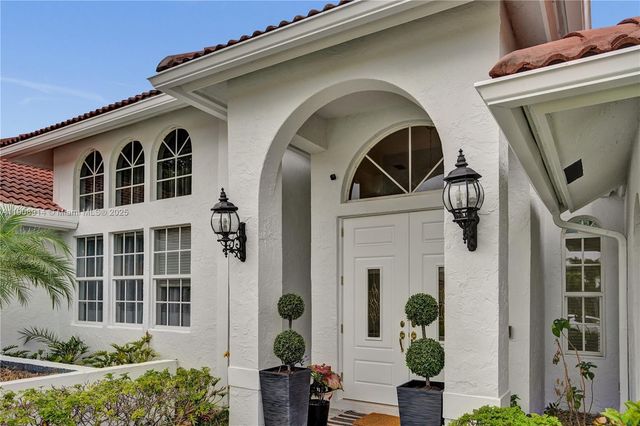 21190 Sweetwater Lane N, Boca Raton, FL 33428