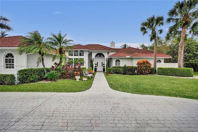 21190 Sweetwater Lane N, Boca Raton, FL 33428