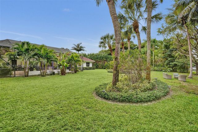 21190 Sweetwater Lane N, Boca Raton, FL 33428