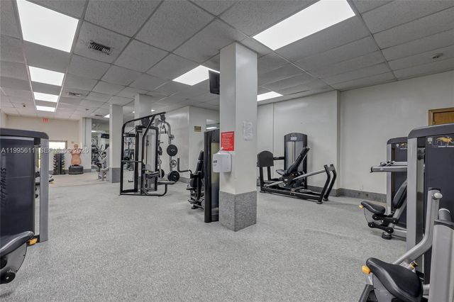 3800 S Ocean Drive 1606, Hollywood, FL 33019