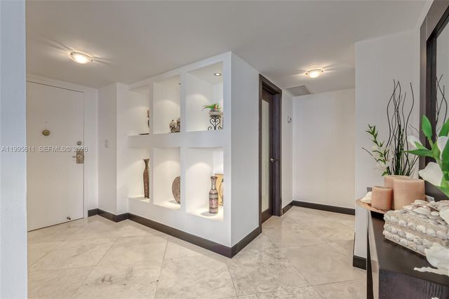 3800 S Ocean Drive 1606, Hollywood, FL 33019