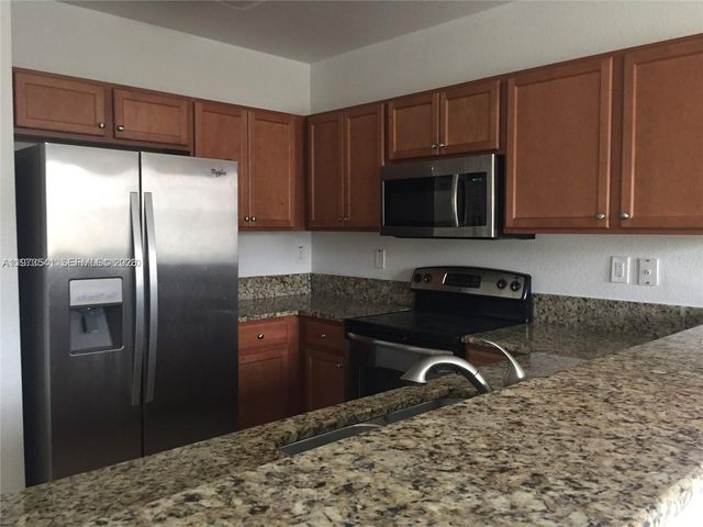 11601 NW 89th St 222, Doral, FL 33178