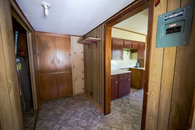 1421 Scotia St, Camden, AR 71701