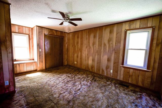 1421 Scotia St, Camden, AR 71701