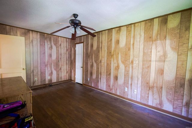 1421 Scotia St, Camden, AR 71701