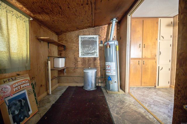 1421 Scotia St, Camden, AR 71701