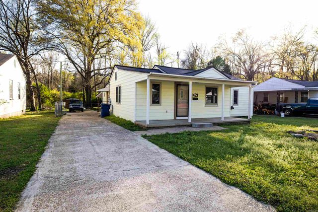 1421 Scotia St, Camden, AR 71701