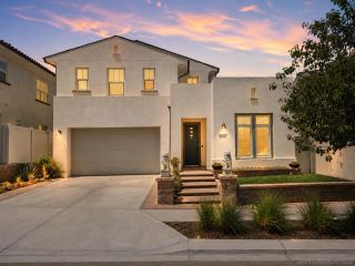 9057 W Bluff Place, Santee, CA 92071