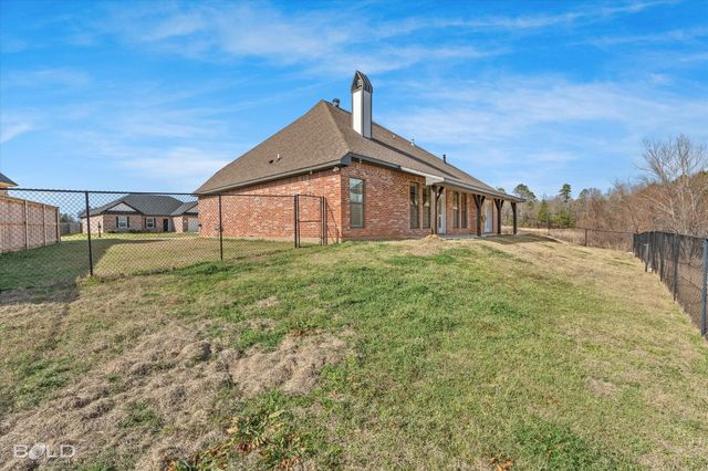 9675 Heron Springs Drive, Shreveport, LA 71106