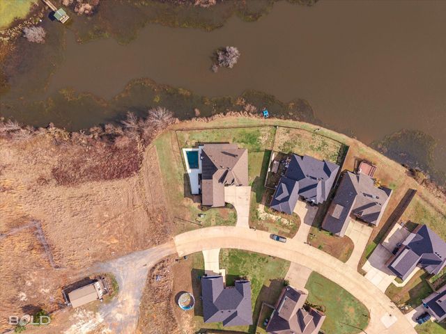 9675 Heron Springs Drive, Shreveport, LA 71106