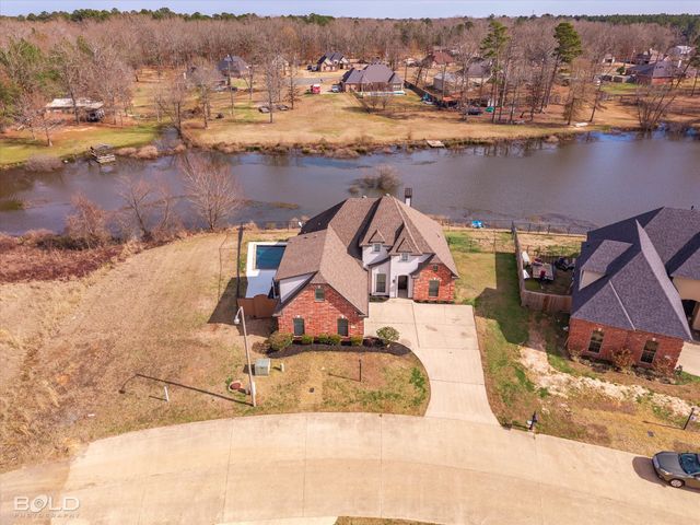 9675 Heron Springs Drive, Shreveport, LA 71106