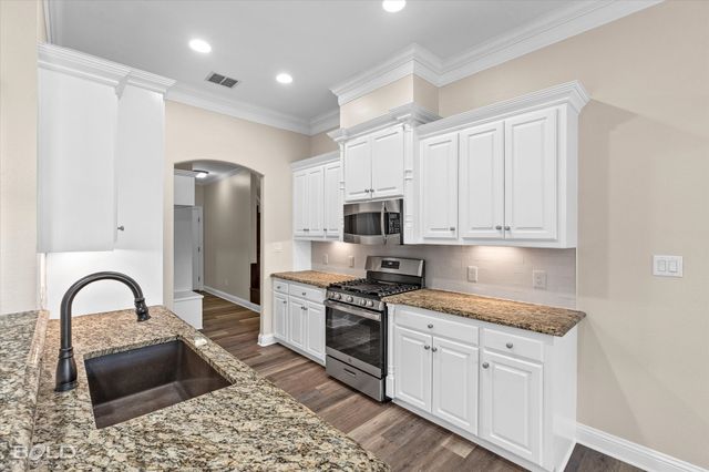 9675 Heron Springs Drive, Shreveport, LA 71106