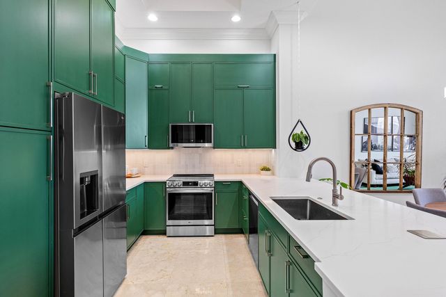 701 S Olive Avenue 515, West Palm Beach, FL 33401