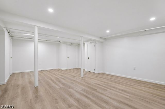43 Rhode Island Ave, East Orange City, NJ 07018