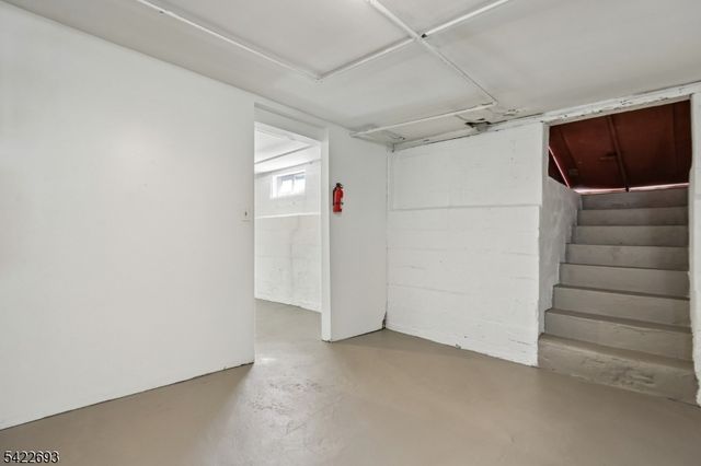 43 Rhode Island Ave, East Orange City, NJ 07018